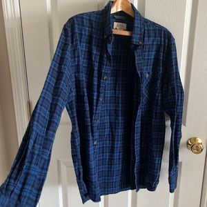 Boston Traders The Rank of Quality Blue Buffalo Plaid Flannel Shirt Size Large